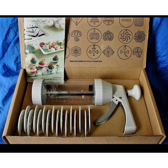 NIB PAMPERED CHEF COOKIE PRESS - Picture 3 of 7